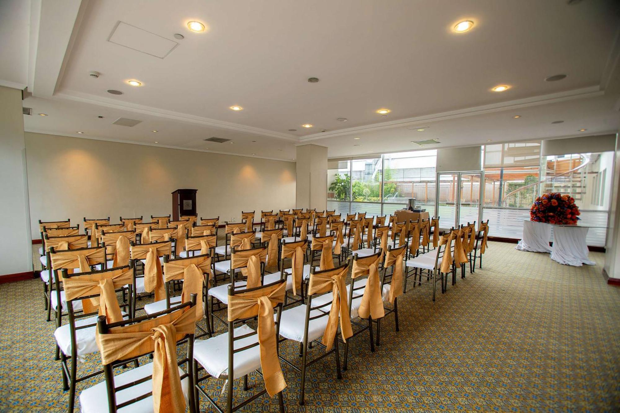 Hilton Colon Quito Hotel Eksteriør billede