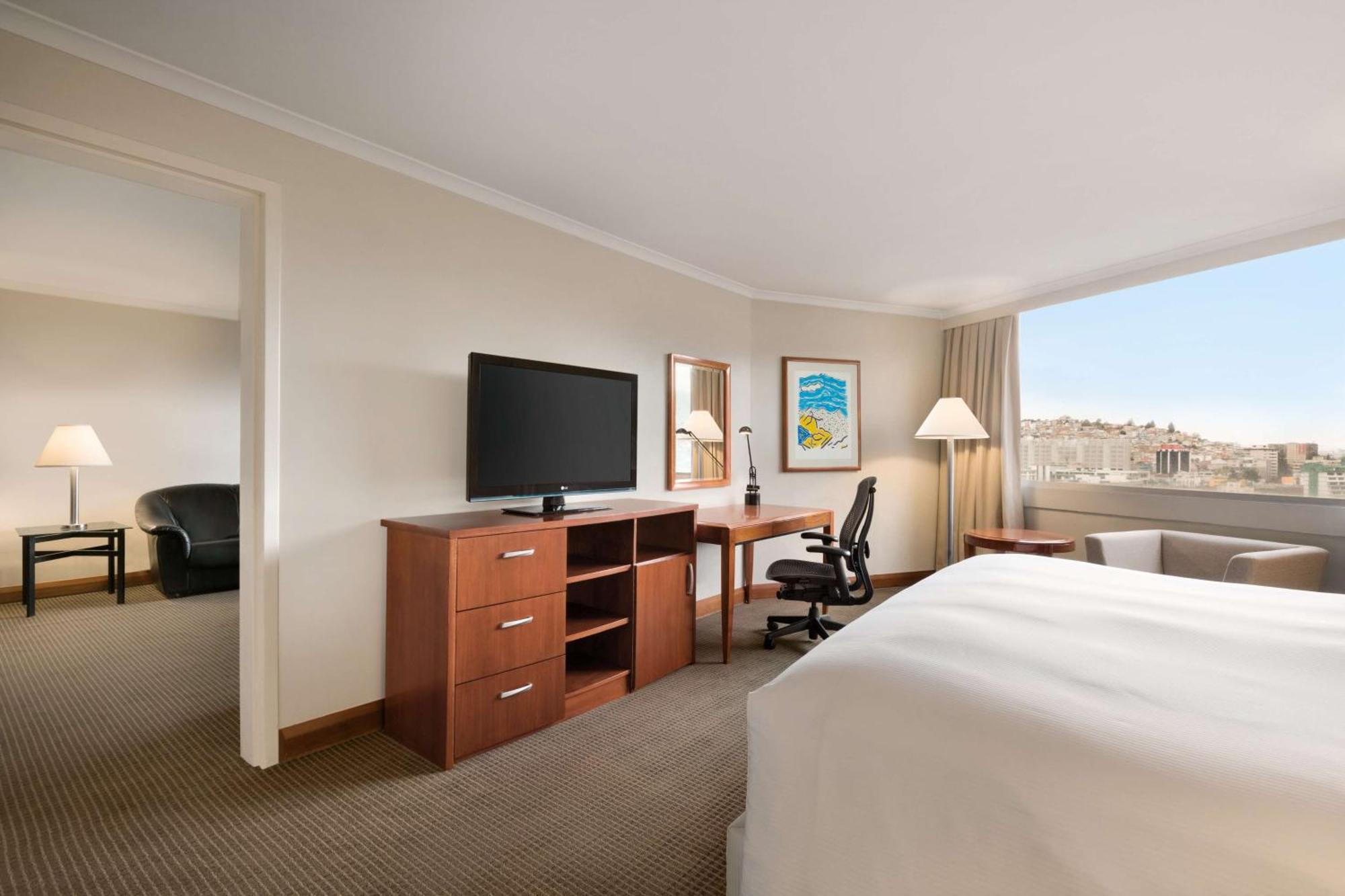 Hilton Colon Quito Hotel Eksteriør billede